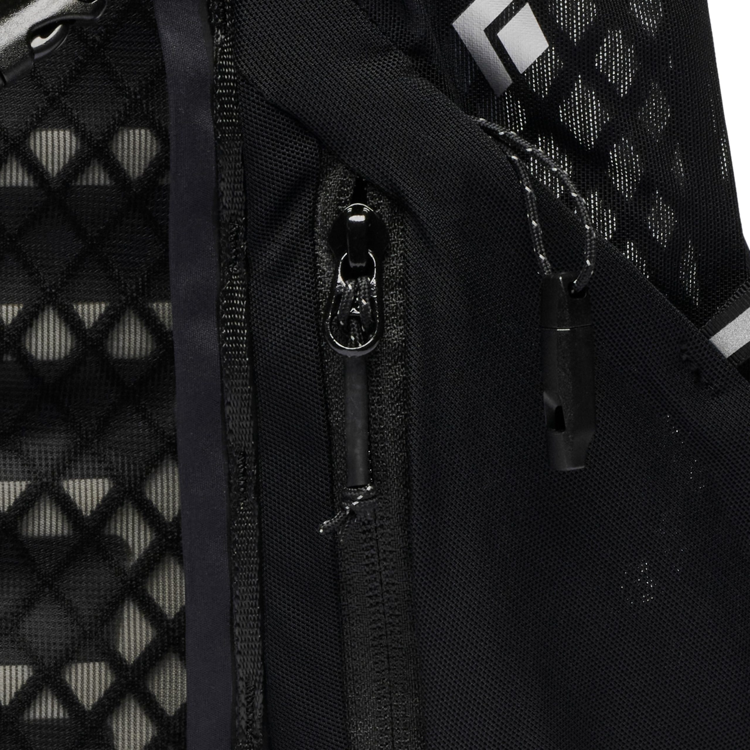 Women's Distance 22 Backpack - Image 5