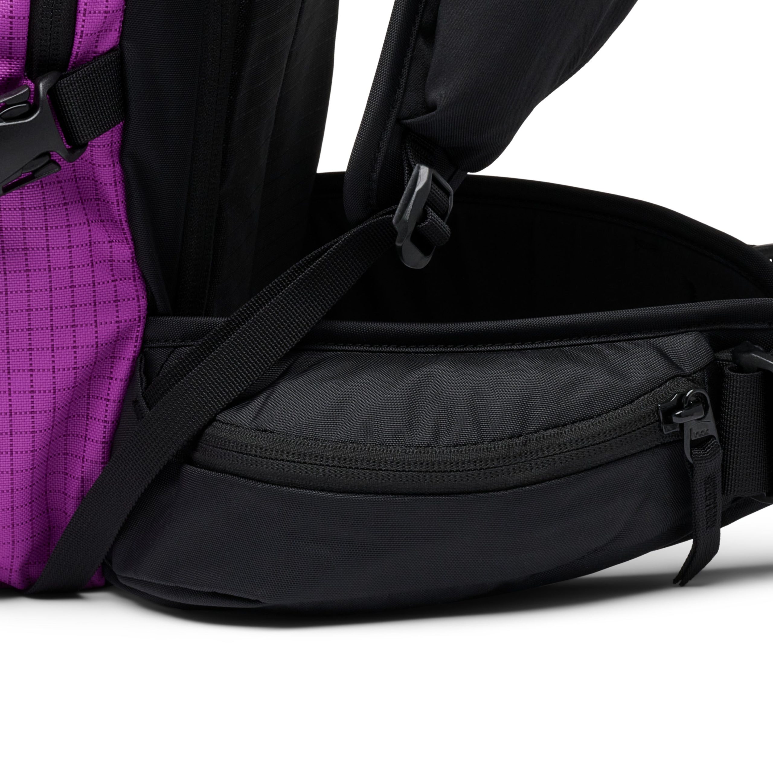 Helio 30 Backpack - Image 22
